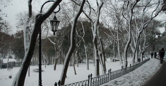 İstanbul beyaza büründü.