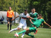 Beşiktaş U19 takımı zirveye yerleşti