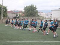 Sultanbeyli Uzunderespor form tutuyor