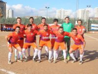 İstanbul Sahilspor dolu dizgin