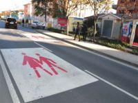 Beylikdüzü'nde trafiğe şablon geçit