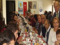 Engelli dernekleri ve sporcuları kahvaltıda toplandı