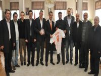 Belediye Başkanı, ÖzAlibeyköyspor’u kabul etti