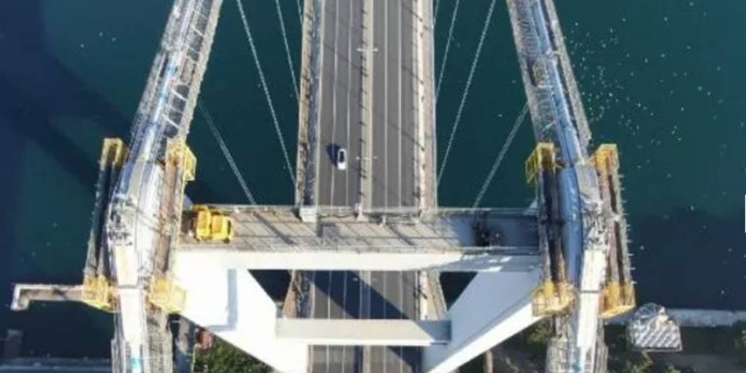 İstanbul’da, sokağa çıkma yasağında köprü! 7