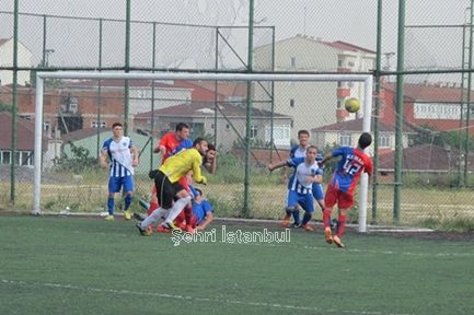 Kemahspor avantajı yakaladı