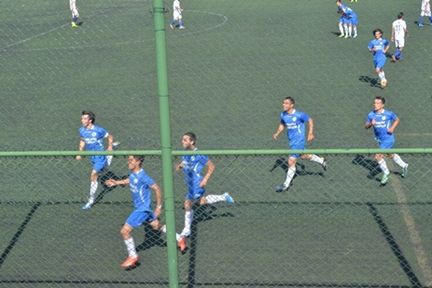 Karabekirspor arayı açmaya başladı