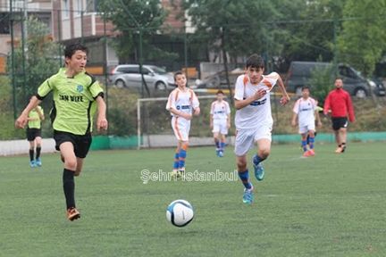 Öz Alibeyköyspor hazırlık maçında mağlup