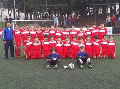 Çakmakspor yenilgisiz şampiyon