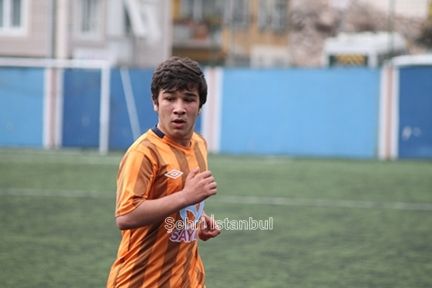 Sultanbeyli Belediyespor'un genç yeteneği Ömür Körpe
