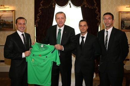 Başbakan Erdoğan hakemlerimizi kabul etti