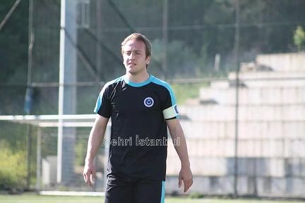 Kaptan Erhan Yuvaya döndü