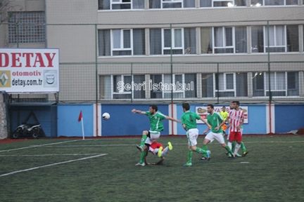 Kirazlıtepe ile Çamlıcaspor puanları paylaştılar