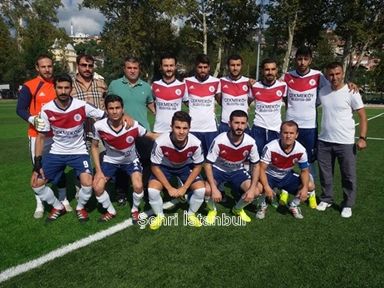 Çekmeköyspor 1 puanla döndü