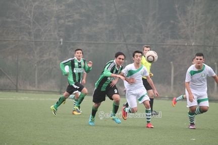 Alemdağspor ikinci yarı maçı çevirdi
