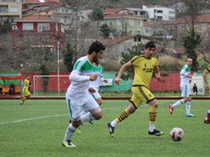 Alemdağspor uzatmalarda 1 puanı kurtardı