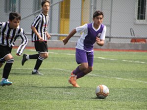 Şişli Anadoluspor Şampiyonluğa koşuyor
