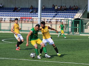 Yeşilköy Yenibosna'yı ikinci yarıda geçti