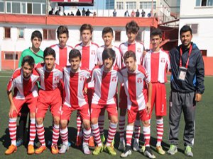 Feriköy'ün şampiyonluk mücadelesi sürüyor