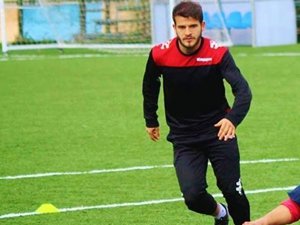 İstanbul Kastamonuspor'dan defansa takviye