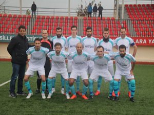 İstanbul Esnafspor liderliğe yükseldi