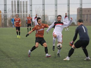 Gülsuyu Hasköyspor'u puansız gönderdi