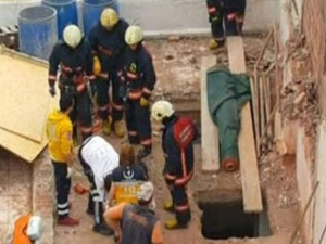 Nişantaşı'nda tadilat yapılan bina çöktü