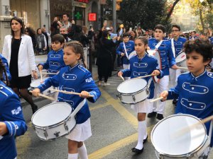 ‘Işık’ ismini veren Ata'ya 'Cumhuriyet Yürüyüşü'