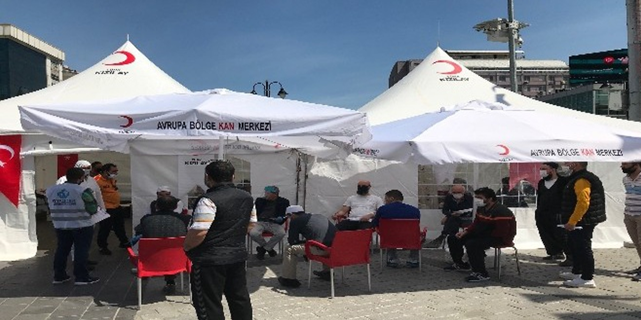 İstanbul’da özel izinle kan bağısı toplandı