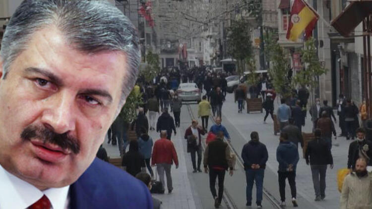 Taksim Meydanı ve İstiklal Caddesi'nde maske zorunluluğu getirildi
