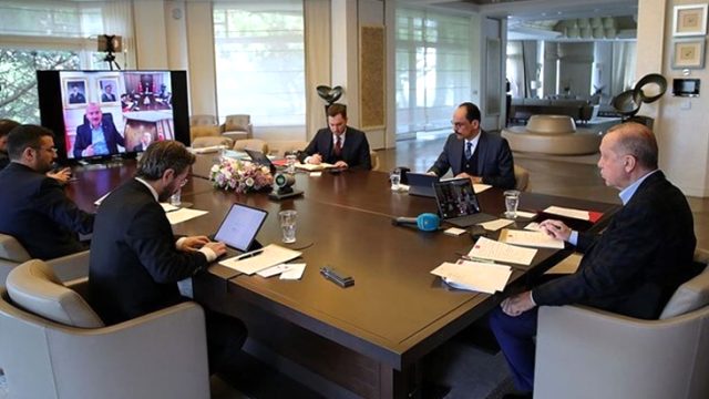Hükümetin 4 aşamalı normalleşme planı: Tedbirler kademeli olarak kalkacak