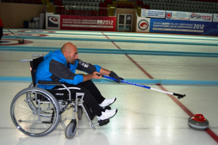 Engelli curling iyi başladı