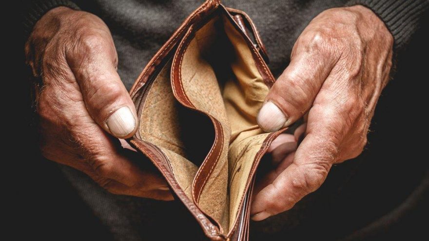 Açlık sınırı 2 bin 987 liraya yükseldi