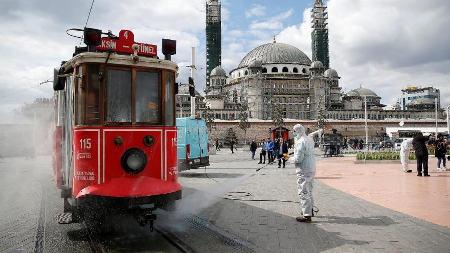 Economist’ten Türkiye’nin corona mücadelesine övgü: Komaya sokmadan başardılar