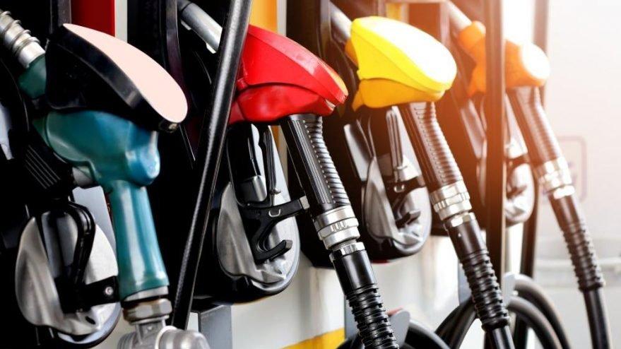 Benzin ve motorinde büyük zam beklentisi