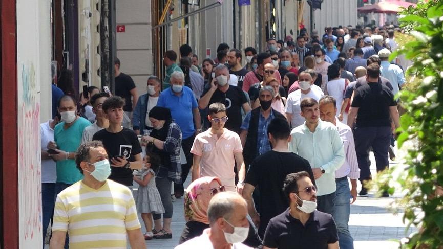 Vaka sayısı artıyor! Bilim Kurulu üyesinden kritik uyarılar