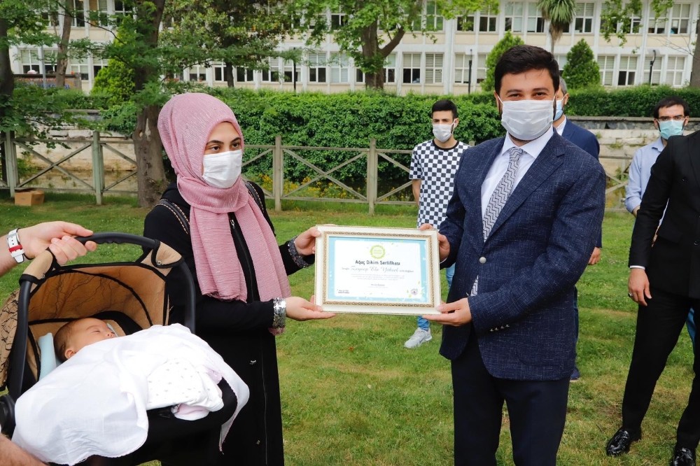 Dünya Çölleşmeyle Mücadele Günü’nde çocuklar için ağaç diktiler