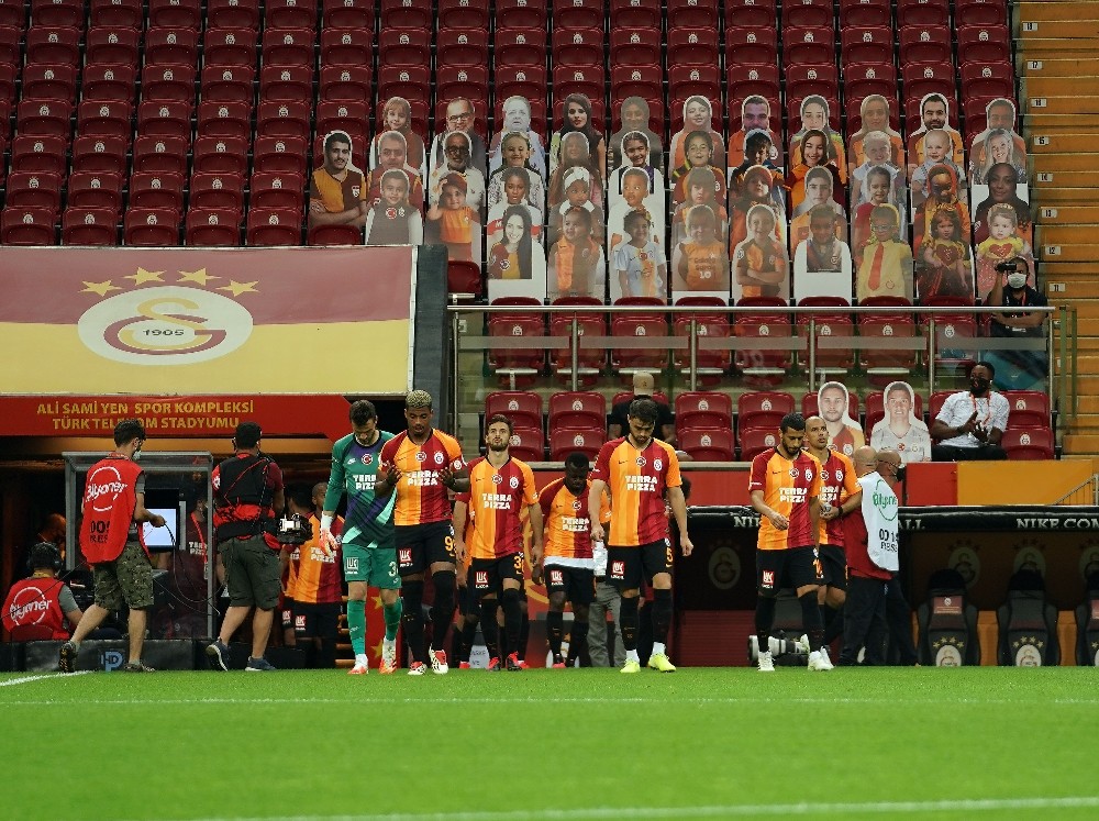 Galatasaray’ın galibiyet hasreti 4 maça çıktı