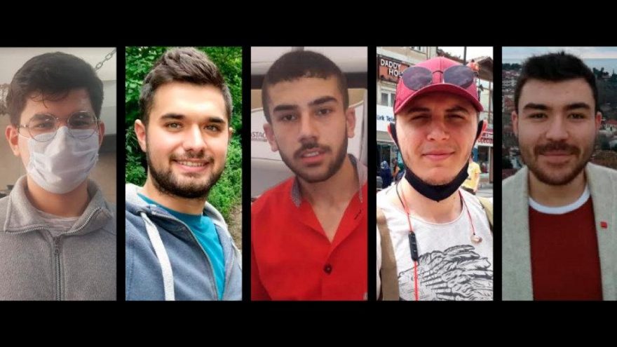 Gençlerden esnek çalışmaya tepki!