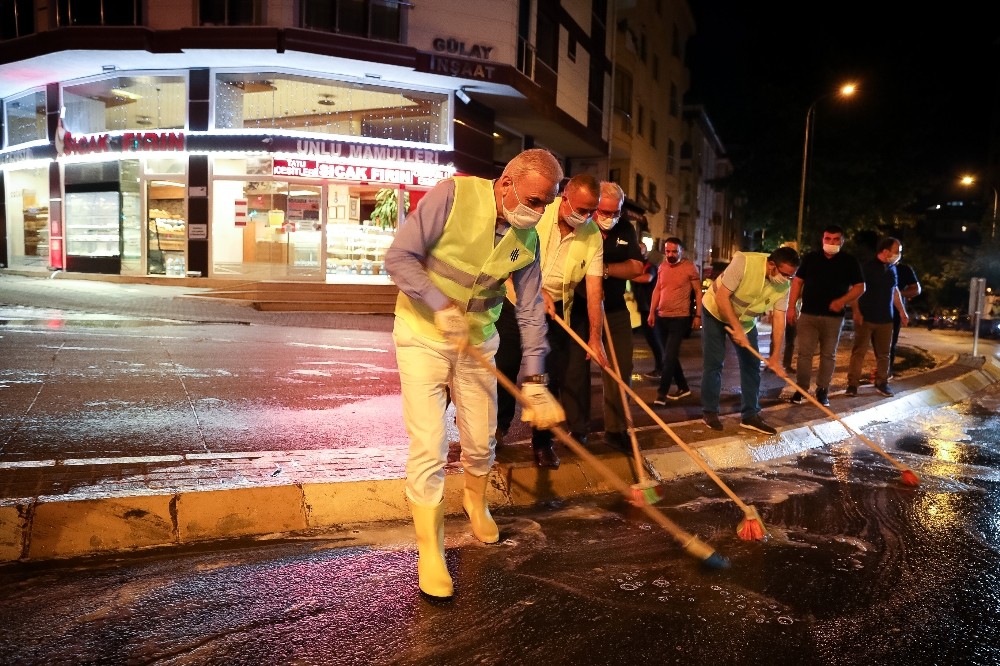 Ümraniye Belediyesi artan korona virüs vakalarına dikkat çekti