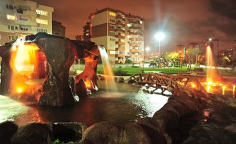 Beylikdüzü temalı havuzlarla güzelleşiyor