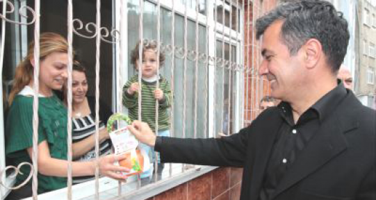 Eyüp çiçekleniyor