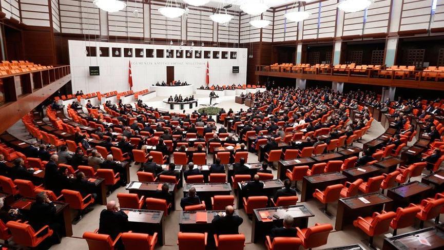Sosyal medya düzenlemesi Meclis’te kabul edildi
