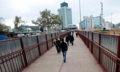 Taksim'de üst geçit açıldı