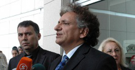 Bedri Baykam: Bıçaklamanın ardındaki örgüt bulunsun