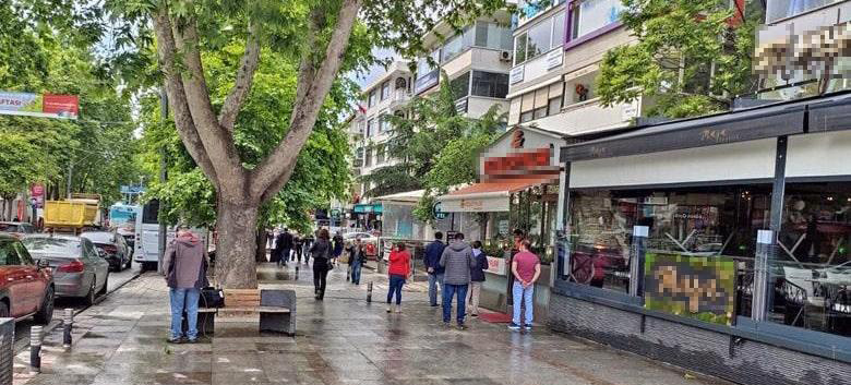 Pandemi Bağdat Caddesi’ndeki dükkanlara talebi artırdı