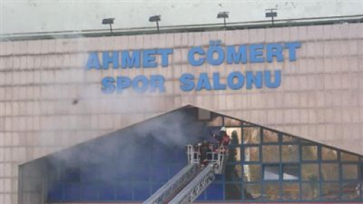 Spor salonunda yangın