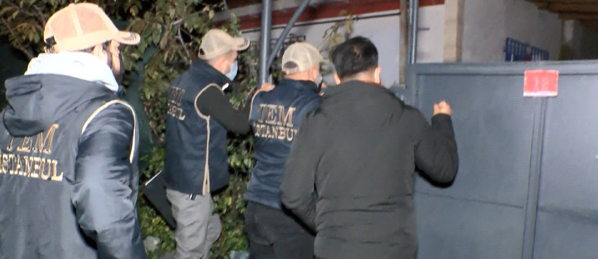 İstanbul merkezli 17 ilde FETÖ operasyonu: 54 gözaltı
