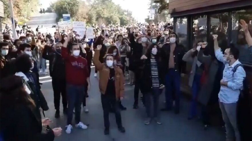Boğaziçi Üniversitesi’nde istifa kararı! Rektör Danışmanı Prof. Zafer Yenal görevi bıraktı
