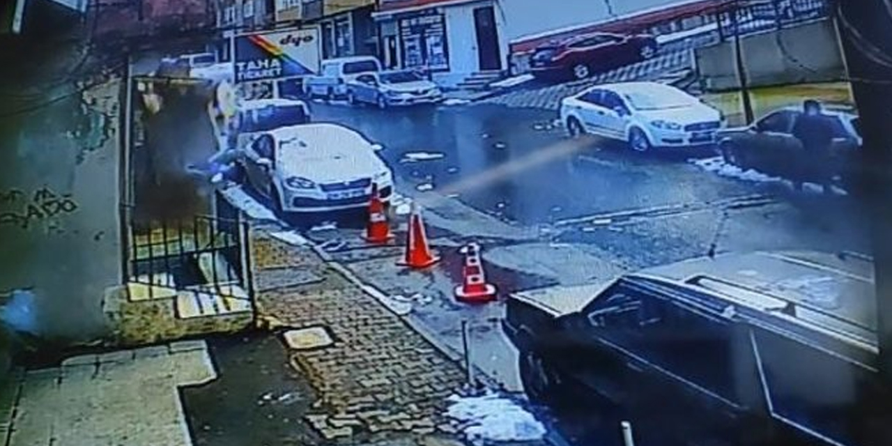 Şişli İzzetpaşa’da balkon çöktü!
