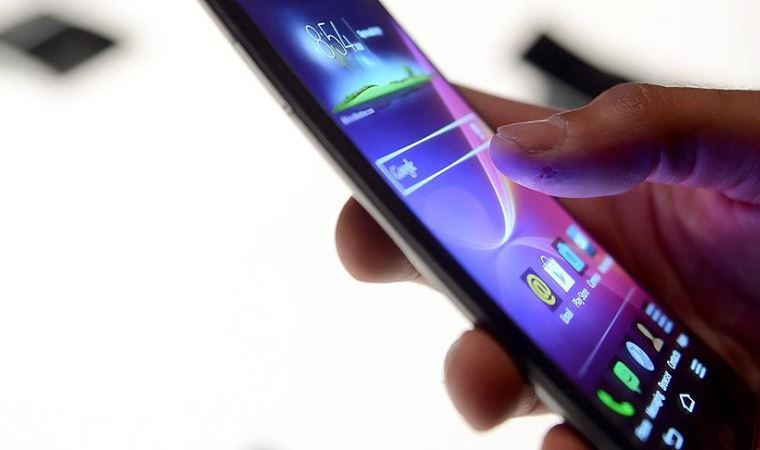 Yurtdışından getirilen telefonlar için kayıt süresi 365 güne çıkarıldı